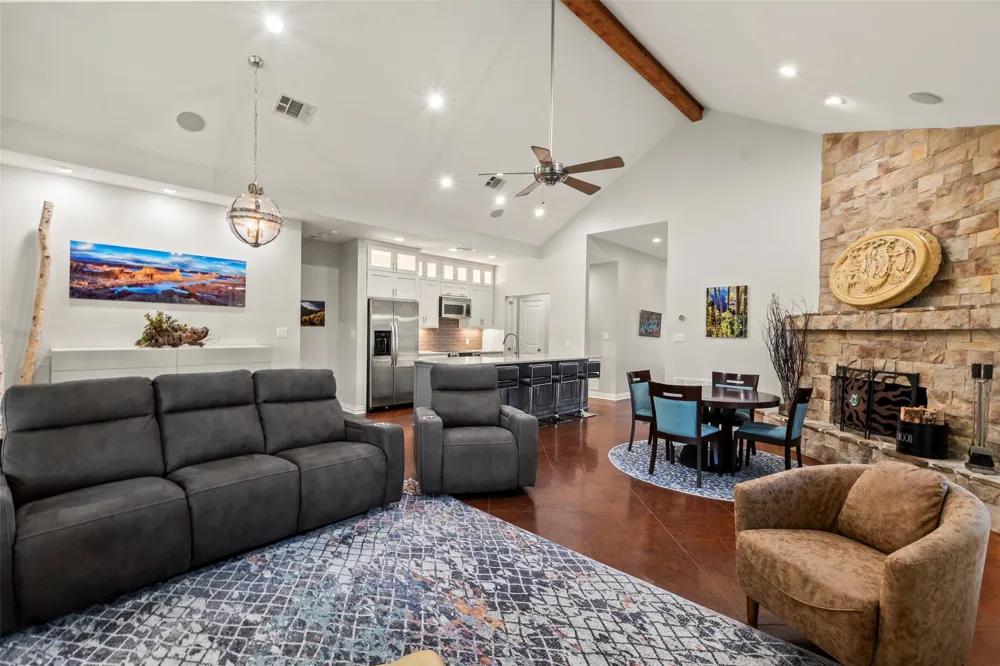 124 Robin Hood Way Gun Barrel City, TX 75156