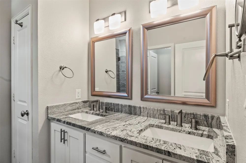 124 Robin Hood Way Gun Barrel City, TX 75156
