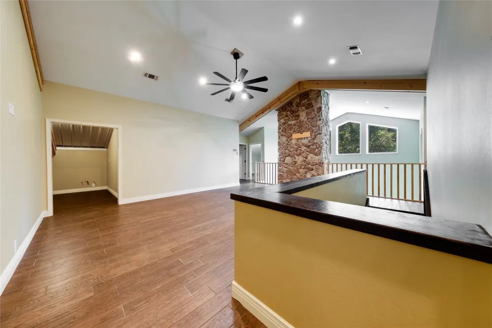 2455 An County Road 453 Palestine, TX 75803
