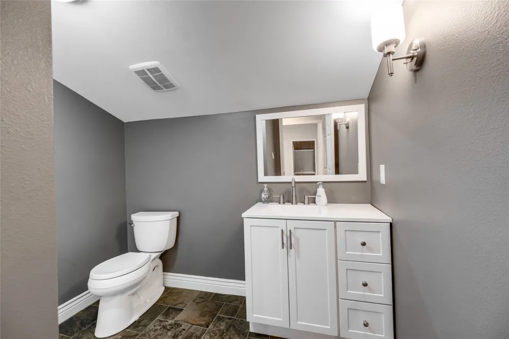 2455 An County Road 453 Palestine, TX 75803
