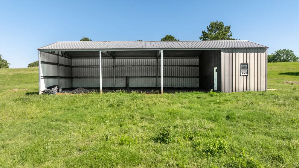 2455 An County Road 453 Palestine, TX 75803