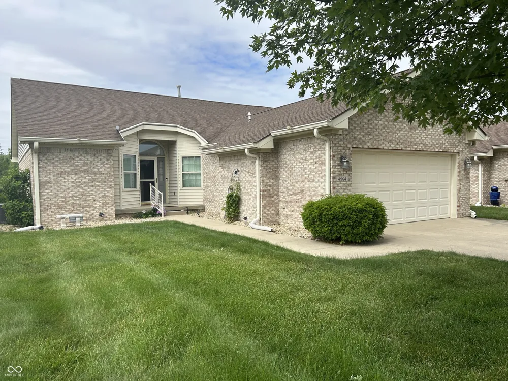 4964 W Cedar Cove Drive New Palestine, IN 46163