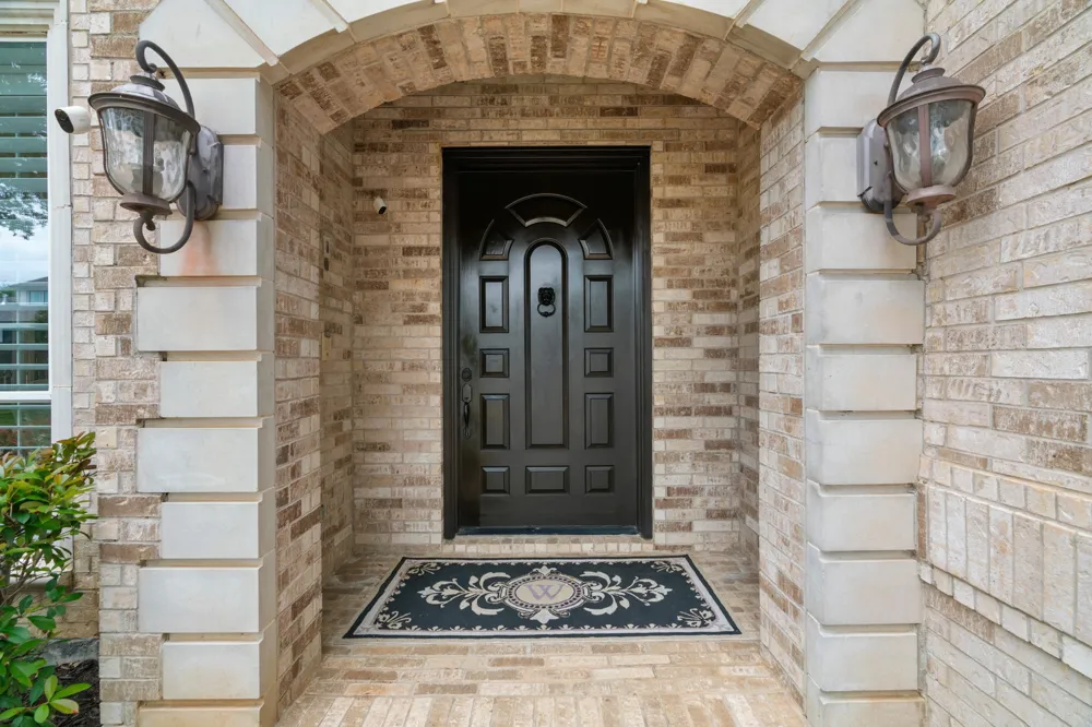 1203 Earlston Court Southlake, TX 76092