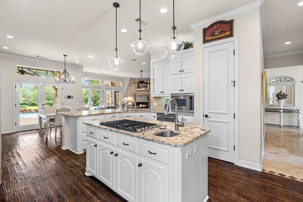 1203 Earlston Court Southlake, TX 76092