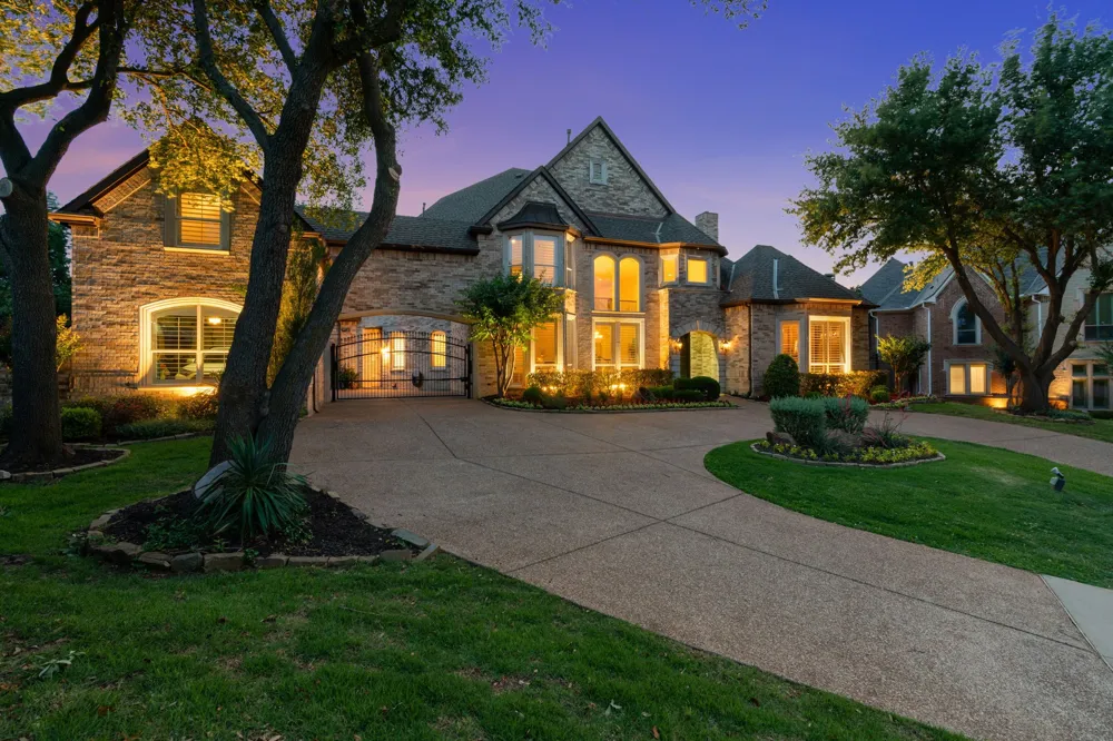 1203 Earlston Court Southlake, TX 76092