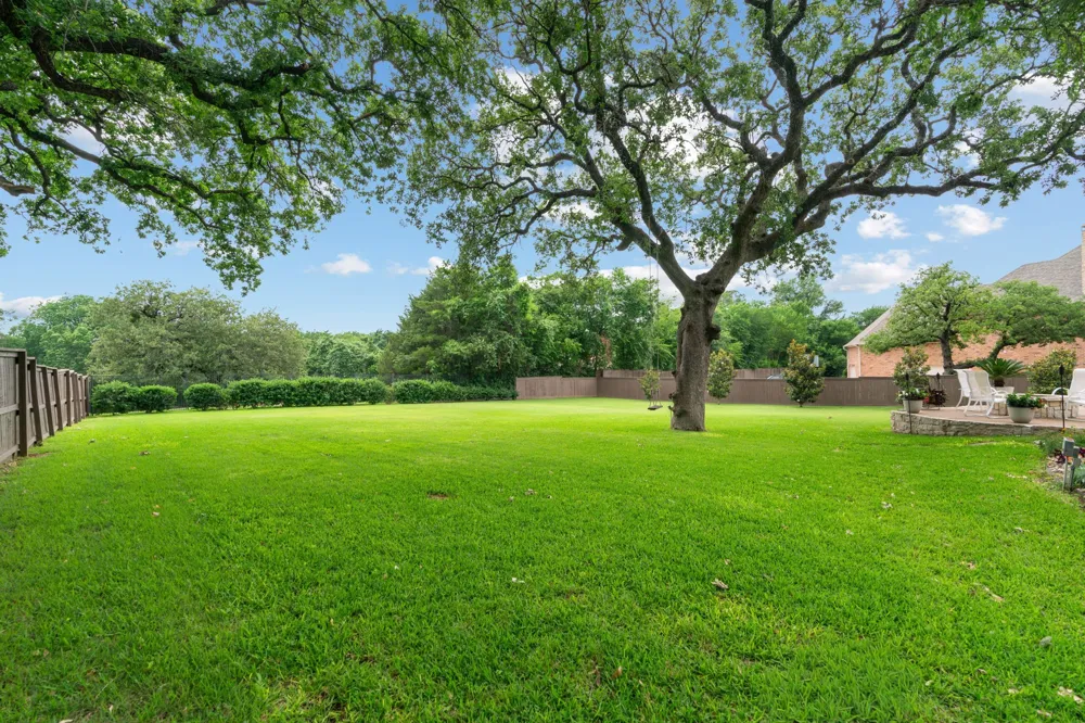 1203 Earlston Court Southlake, TX 76092