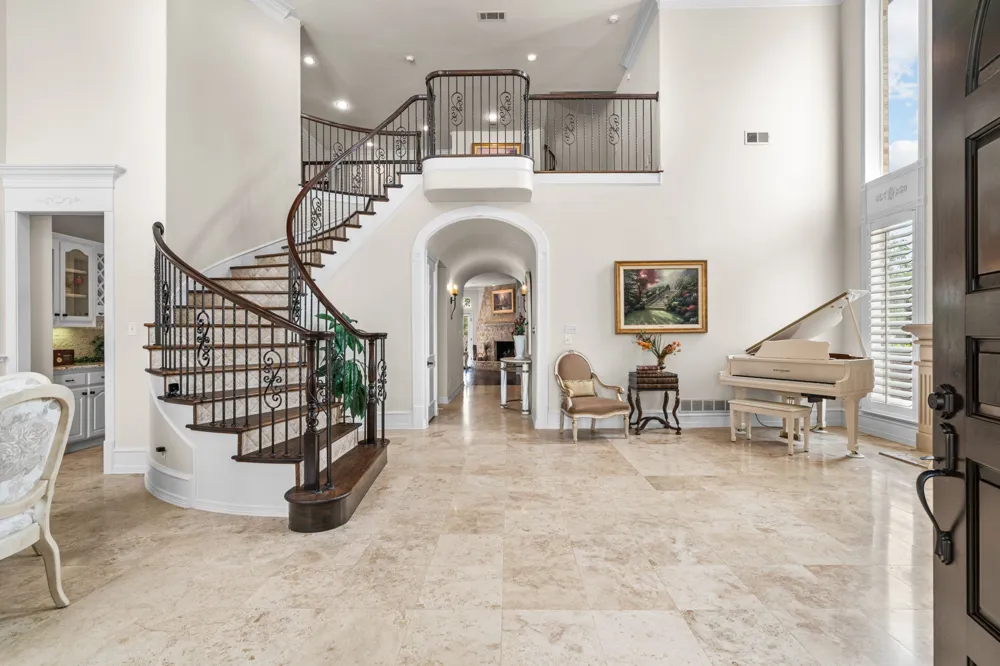 1203 Earlston Court Southlake, TX 76092