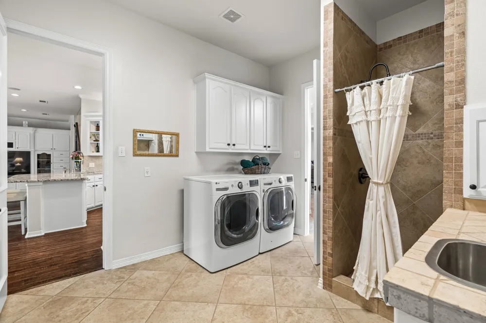 1203 Earlston Court Southlake, TX 76092