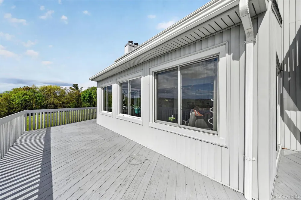 15 Deer Pond Drive Warwick, NY 10990