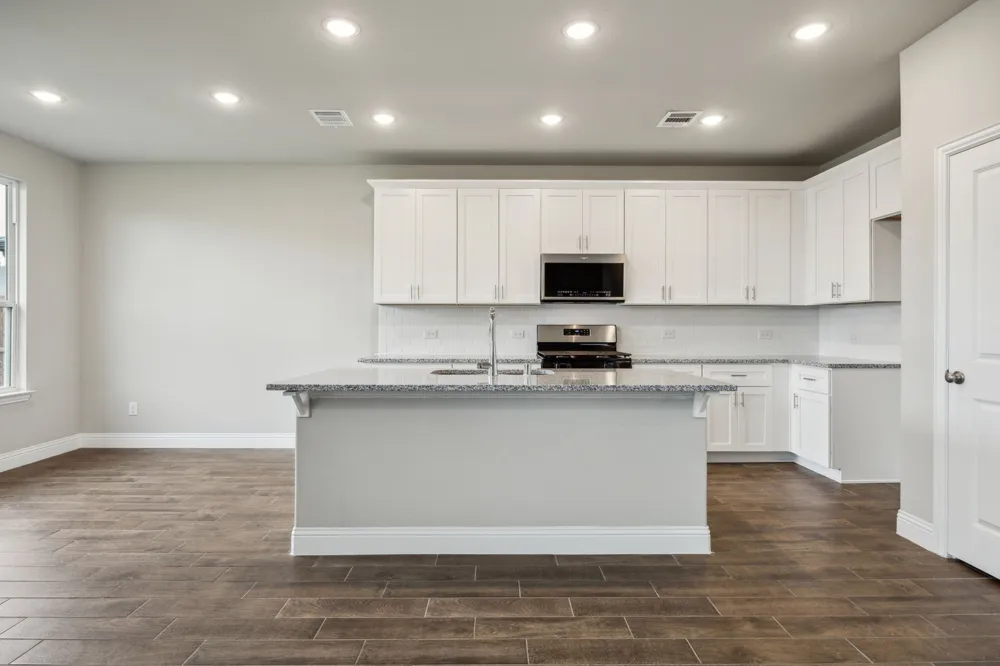 1605 Cloud Cover View Weston, TX 75009