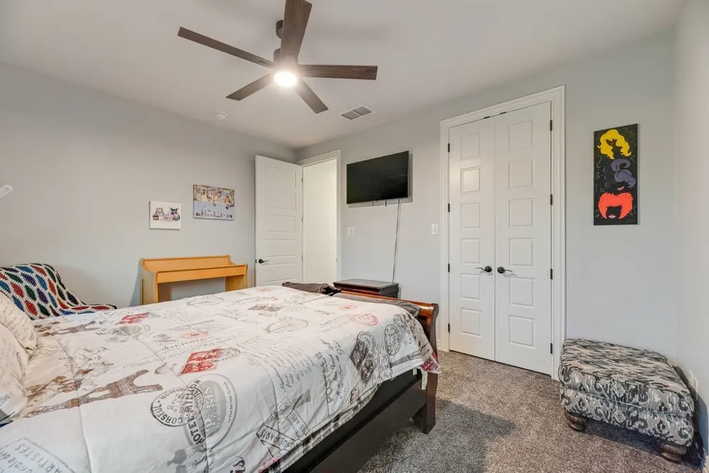 252 Agua Linda Drive Godley, TX 76044