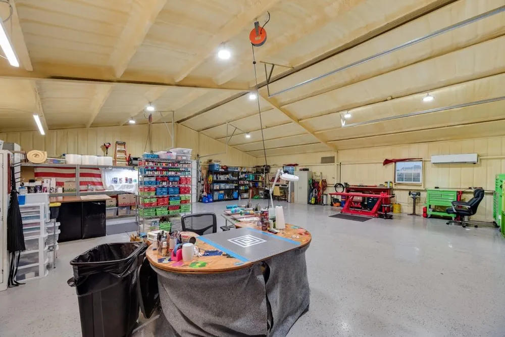 252 Agua Linda Drive Godley, TX 76044