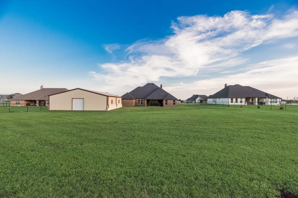 252 Agua Linda Drive Godley, TX 76044