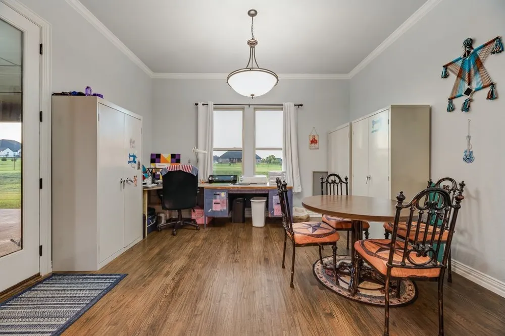 252 Agua Linda Drive Godley, TX 76044