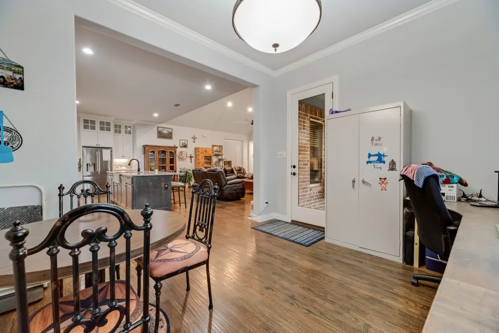 252 Agua Linda Drive Godley, TX 76044