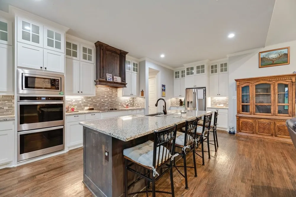 252 Agua Linda Drive Godley, TX 76044