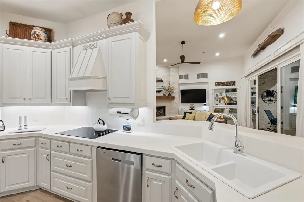 101 W Oak Shores Drive Cross Roads, TX 76227
