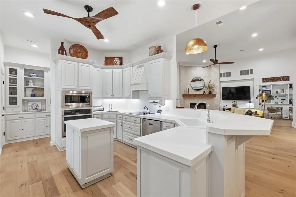 101 W Oak Shores Drive Cross Roads, TX 76227