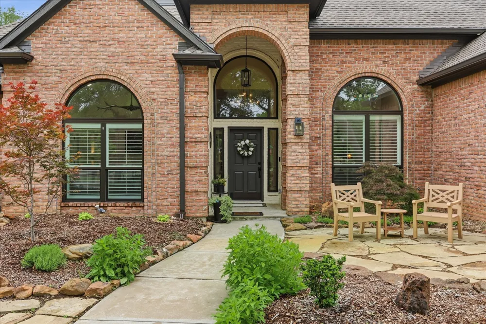 101 W Oak Shores Drive Cross Roads, TX 76227