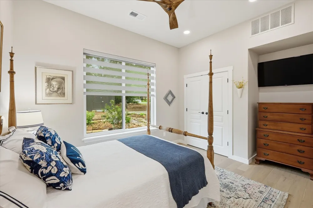 101 W Oak Shores Drive Cross Roads, TX 76227