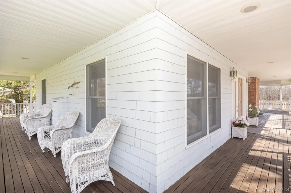 4 Irene Lane Shelter Island, NY 11964