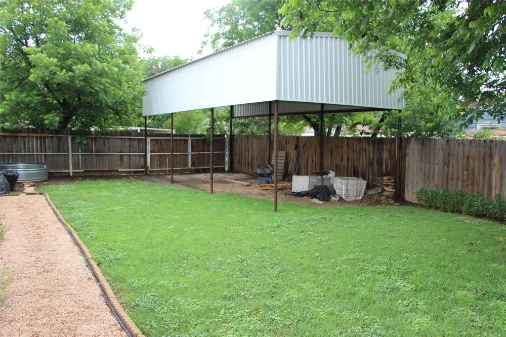 800 Griffin Road Albany, TX 76430