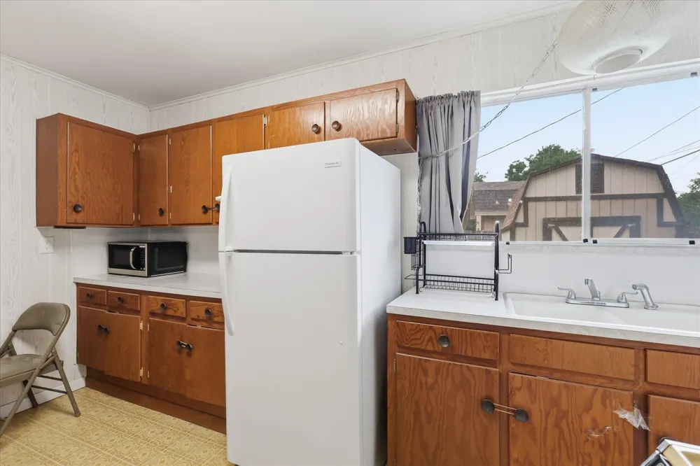 13649 Birchlawn Drive Farmers Branch, TX 75234
