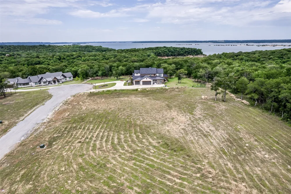 481 Meadow Lane Pottsboro, TX 75076