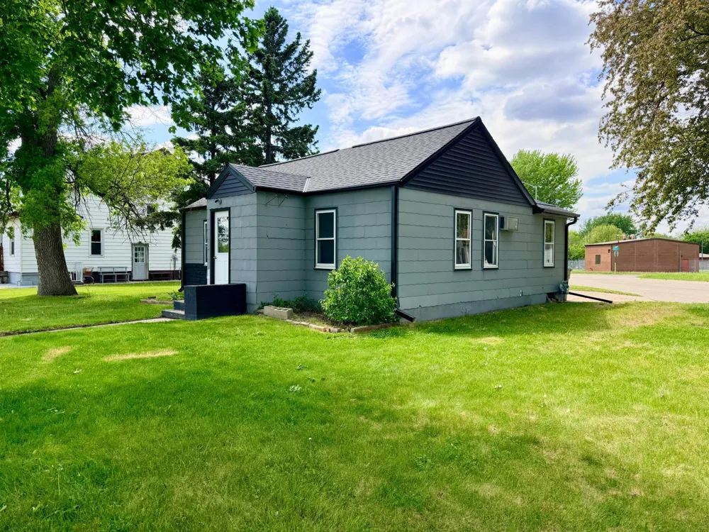 1857 1st Avenue Worthington, MN 56187