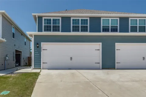206 Marsh Lane