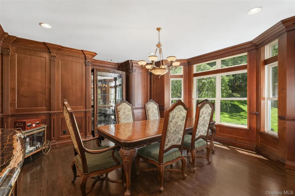 10 Hopes Farm Lane Bedford, NY 10506