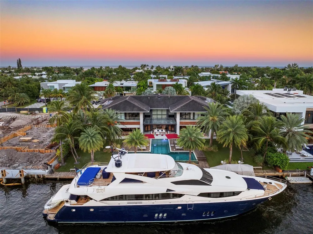 385 Centre Is Golden Beach, FL 33160