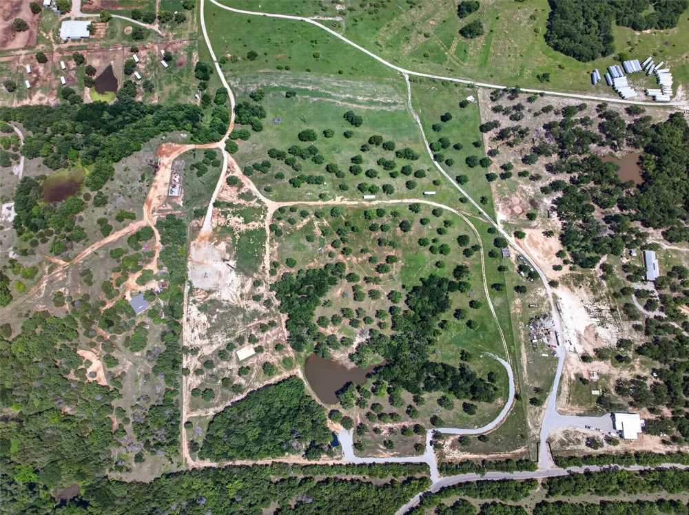 464 CR 1270 Alvord, TX 76255