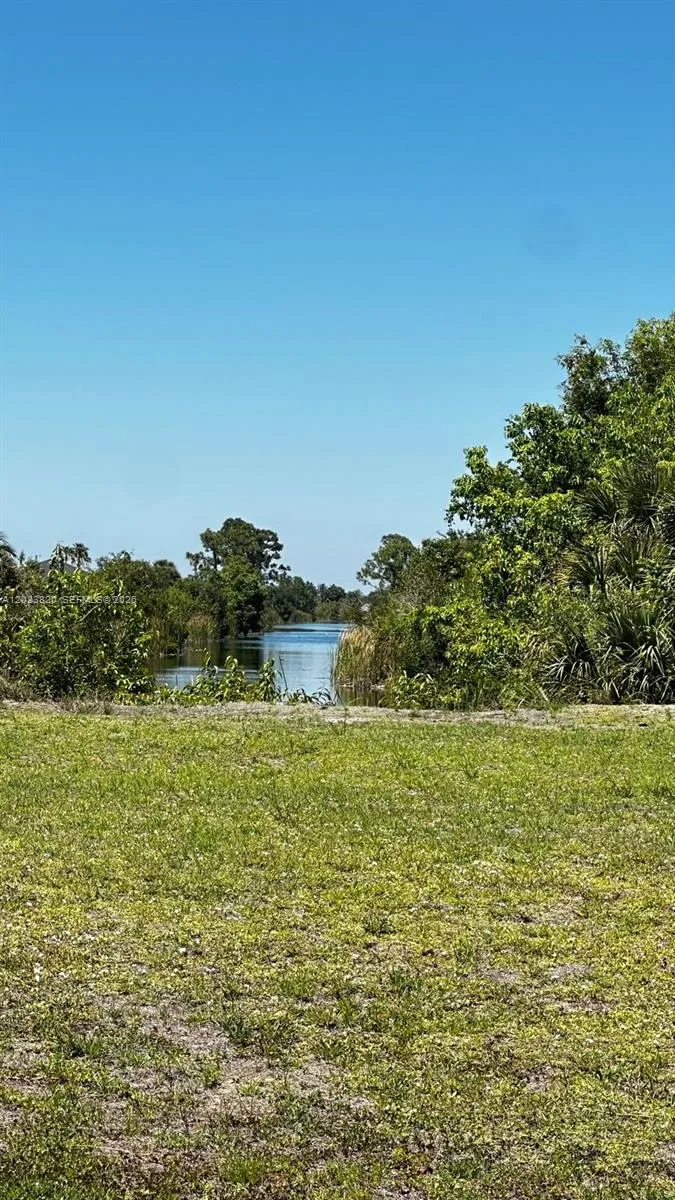 241 NW 19th PL Other City - In The State Of Florida, FL 33993