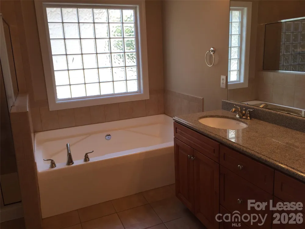 15318 S Birkdale Commons Parkway Huntersville, NC 28078