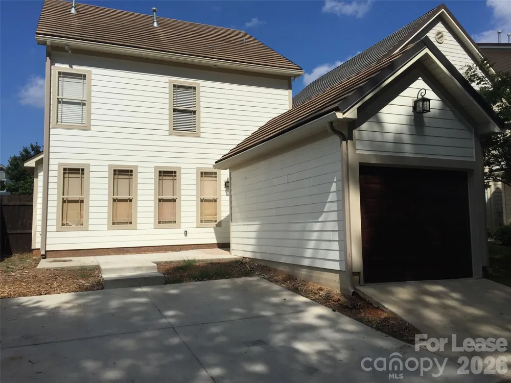 15318 S Birkdale Commons Parkway Huntersville, NC 28078