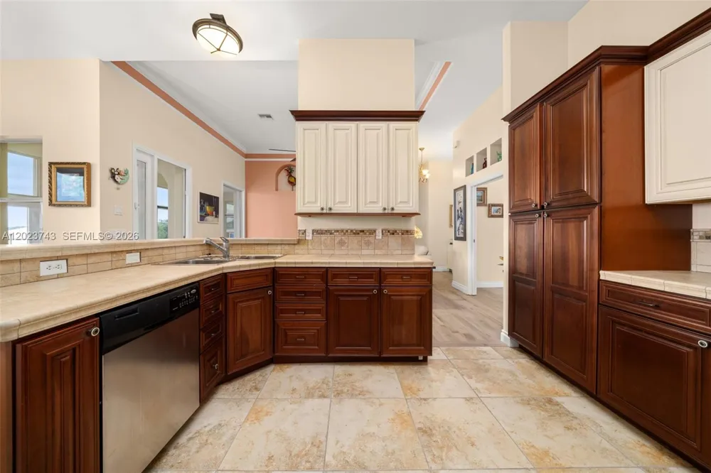 9526 Kingfisher PL Sebring, FL 33875