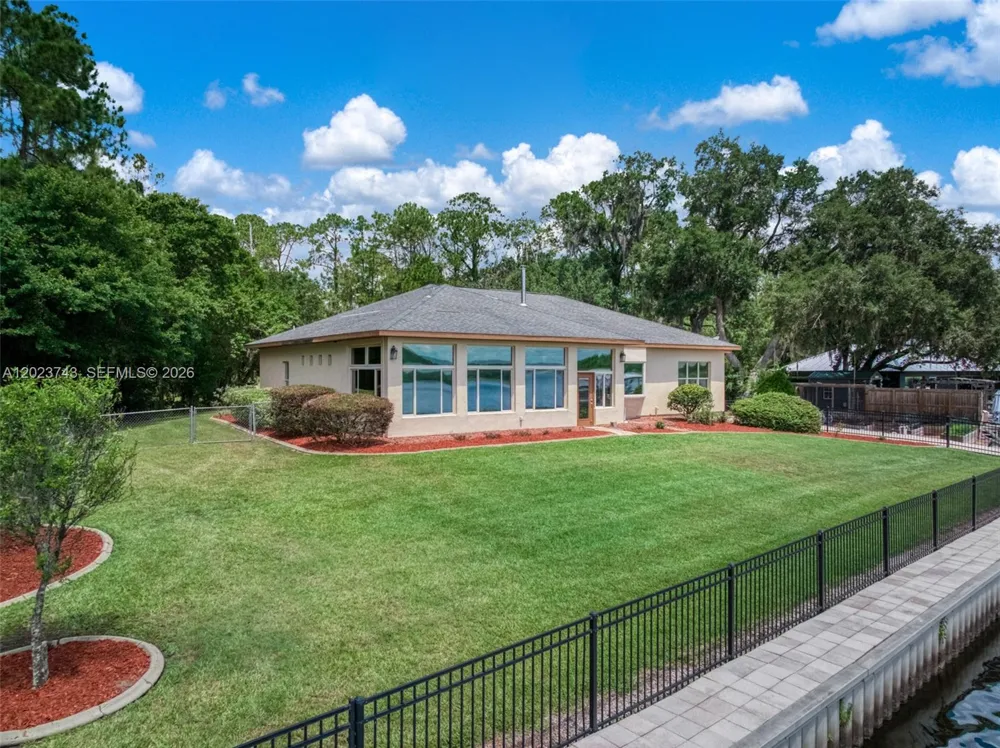 9526 Kingfisher PL Sebring, FL 33875