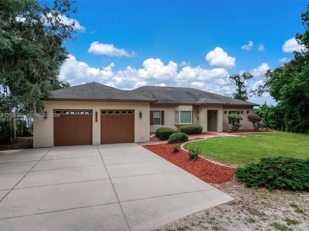 9526 Kingfisher PL Sebring, FL 33875