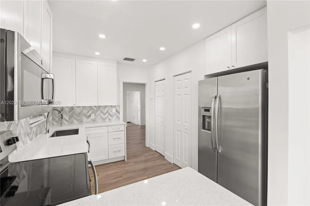 900 Tangier St Coral Gables, FL 33134