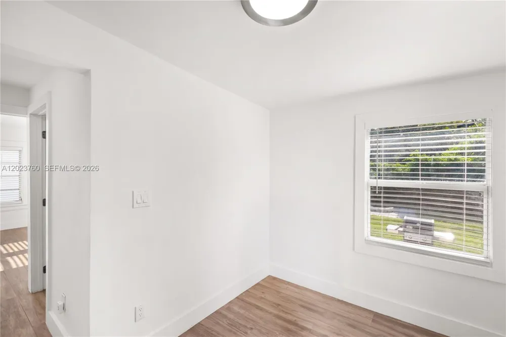 900 Tangier St Coral Gables, FL 33134