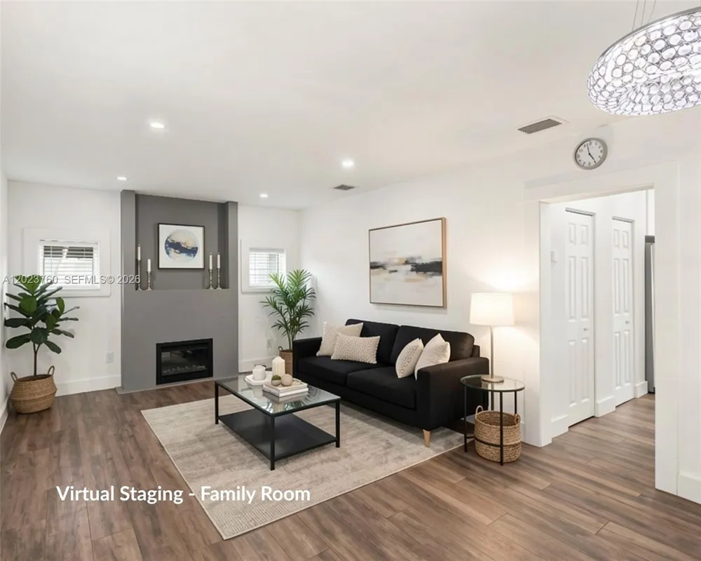 900 Tangier St Coral Gables, FL 33134