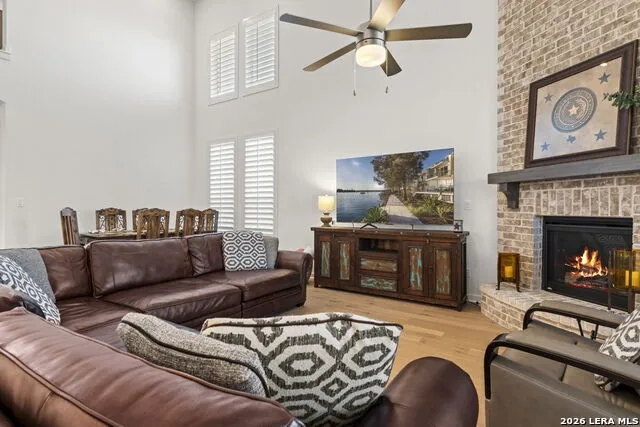 414 Tumbling Creek Kyle, TX 78640