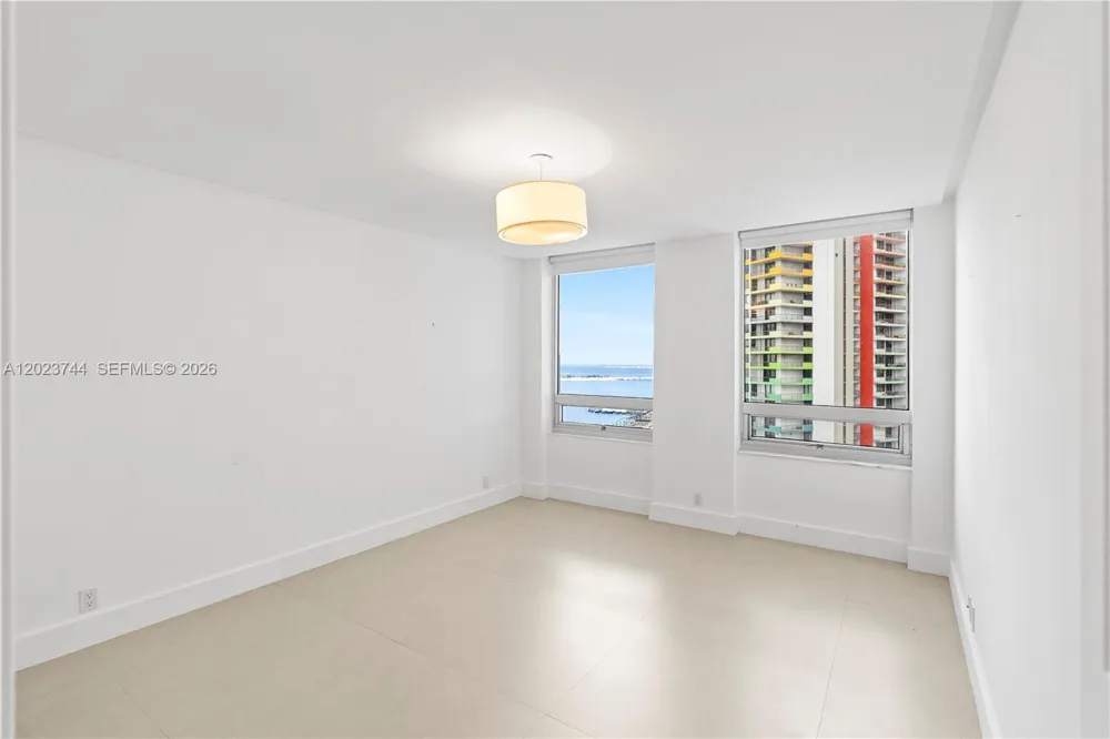 1541 Brickell Ave #C1607 Miami, FL 33129
