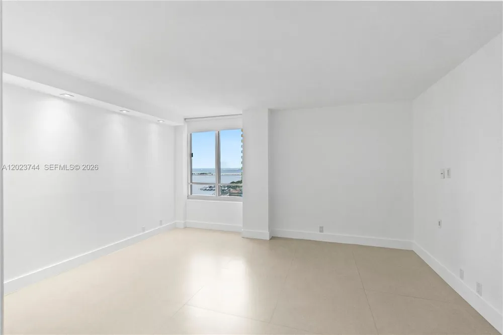 1541 Brickell Ave #C1607 Miami, FL 33129