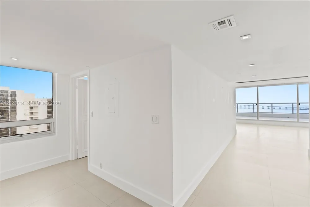1541 Brickell Ave #C1607 Miami, FL 33129