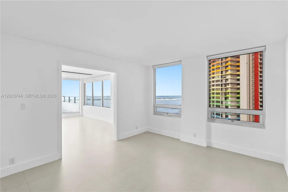 1541 Brickell Ave #C1607 Miami, FL 33129