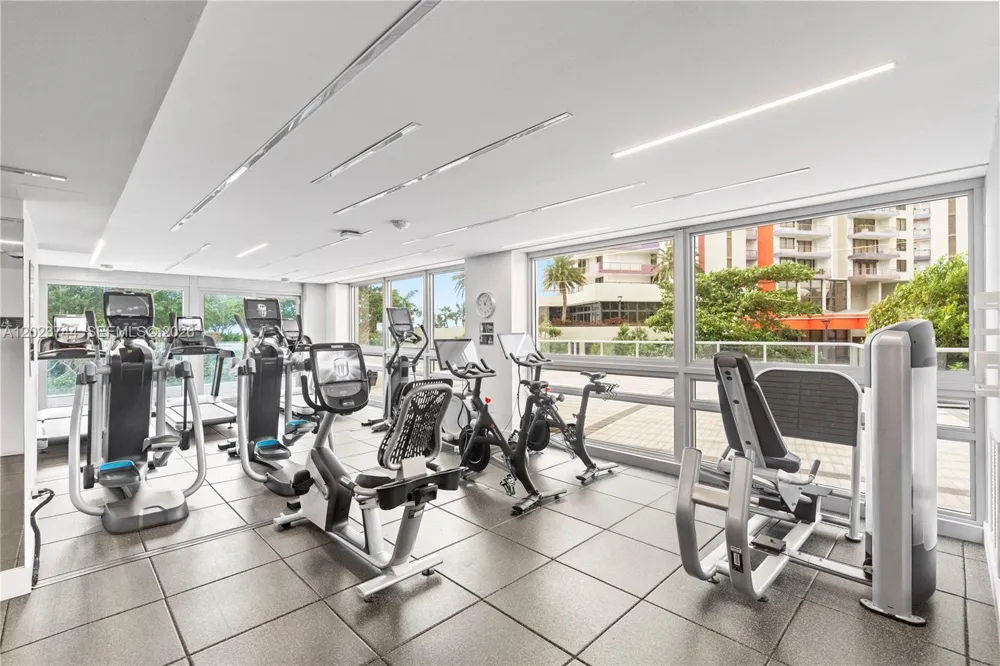 1541 Brickell Ave #C1607 Miami, FL 33129