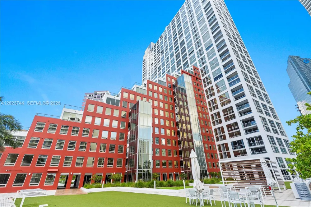 1541 Brickell Ave #C1607 Miami, FL 33129