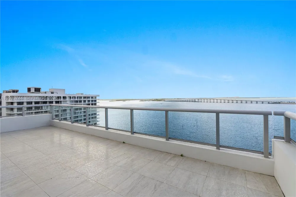 1541 Brickell Ave #C1607 Miami, FL 33129